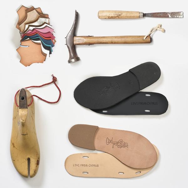 Alasia Lifestyle x MISCHA Plato Sandals & Tote - Classic Black