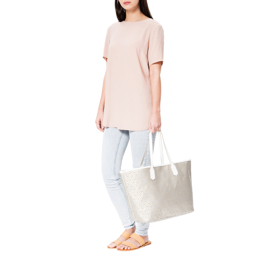 MISCHA Jet Set Tote - Stone (model shot)