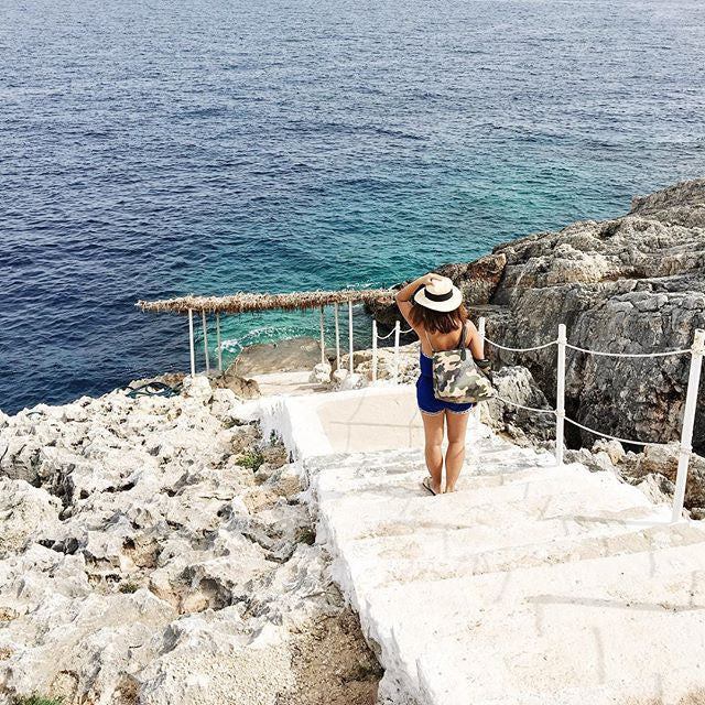 MISCHA Jet Set Tote - Camo Green (Lifestyle)