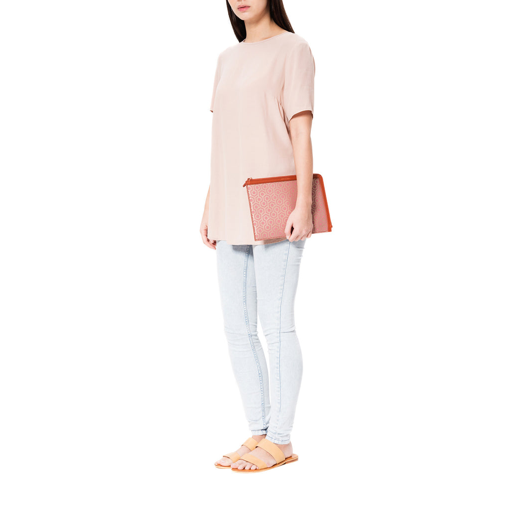 Mischa Folio Pouch - Rose (model shot)